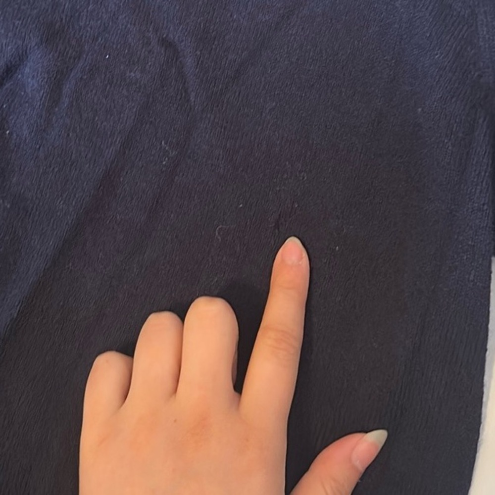 💙🧶 Vintage L.L. Bean Women’s Navy Blue V-Neck Sweater | Size S-Regular 🧶💙 - Picture 12 of 12